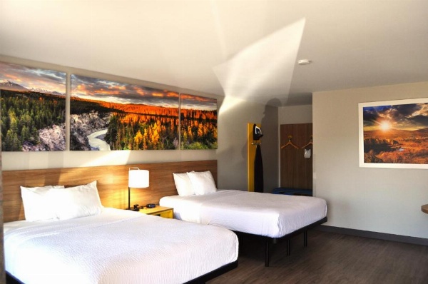 Days Inn by Wyndham Worland image 12